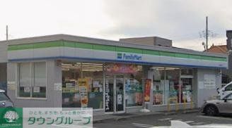 コンビニ　ファミリーマート南町田北店（コンビニ）まで110m
