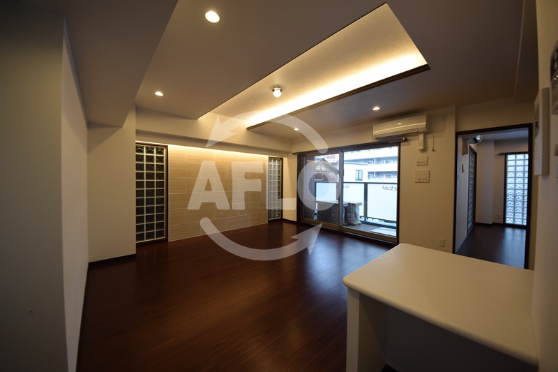 居室・リビング　B-PROUD天満橋　リビング