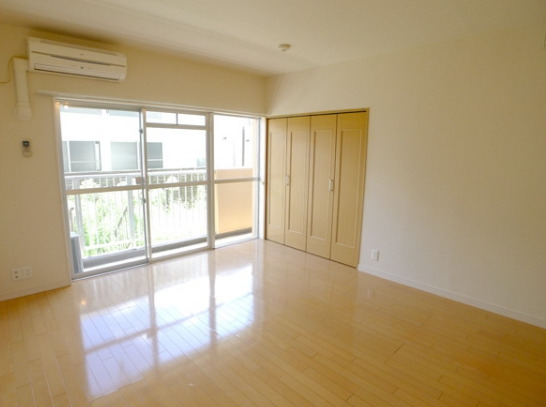 居室・リビング　ゆったりとしたリビングです