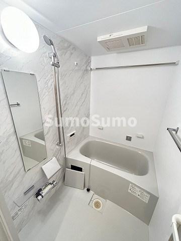 バス・シャワールーム　お風呂です