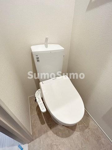 トイレ　落ち着いたトイレです