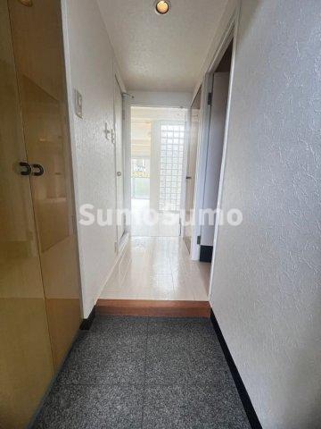 玄関　ゆったりとした玄関です