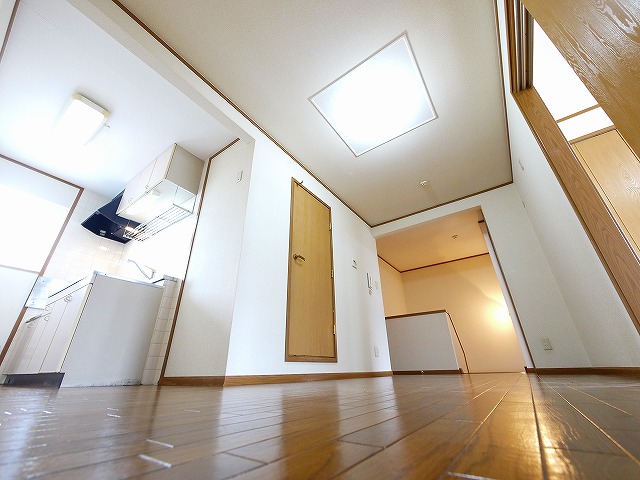 居室・リビング　ゆったり過ごせる居間です