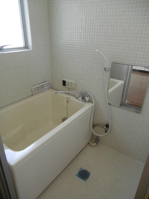 バス・シャワールーム　※写真は他のお部屋です。