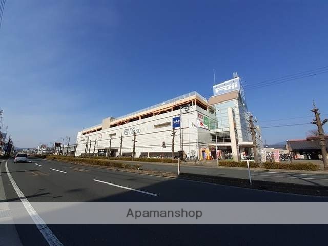 スーパー　フジグラン高知（スーパー）まで815m