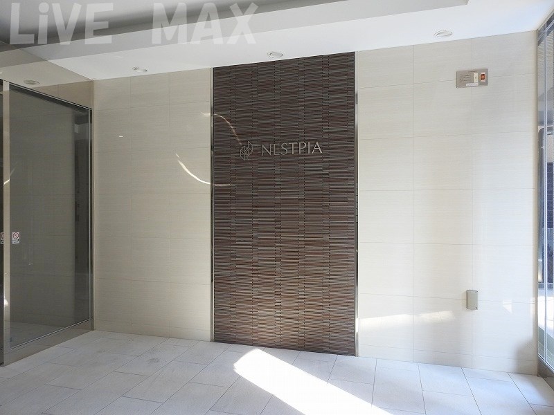 エントランス　同シリーズ別物件参考写真