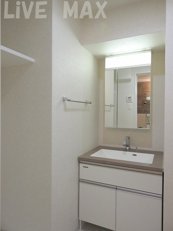 洗面設備　同シリーズ別物件参考写真