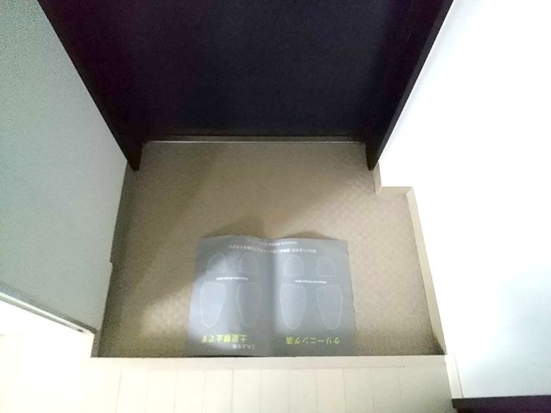 玄関　※同仕様写真含む