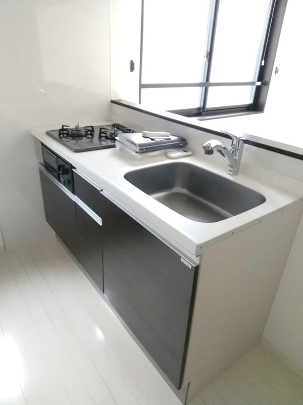 キッチン　※同仕様写真含む