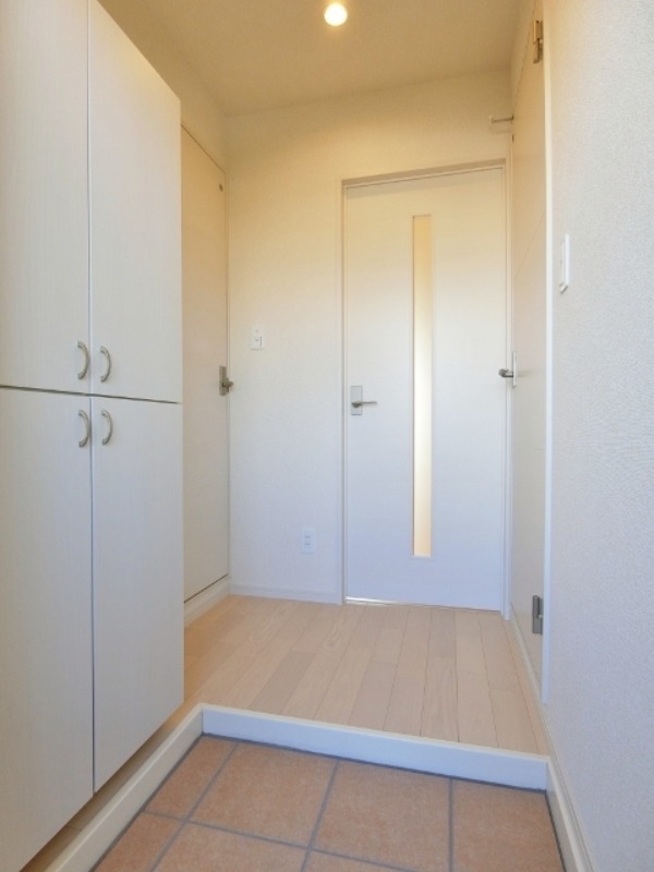 玄関　図面と現状に相違がある場合には現状を優先