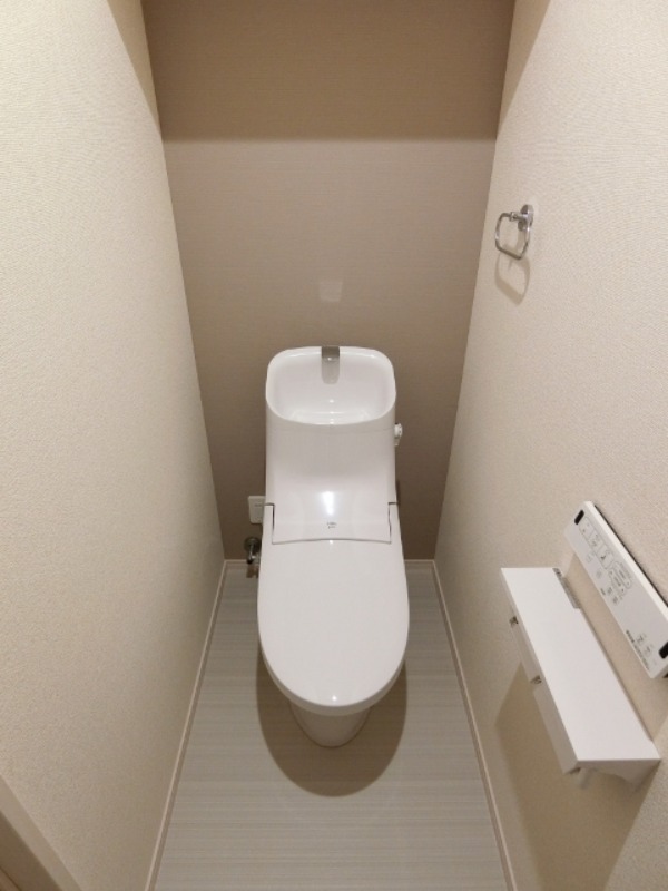 トイレ　図面と現状に相違がある場合には現状を優先