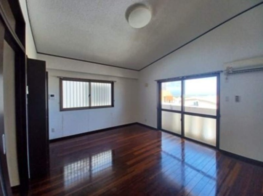 居室・リビング　ウィンドミル（ＲＨ）★那覇市具志エリア