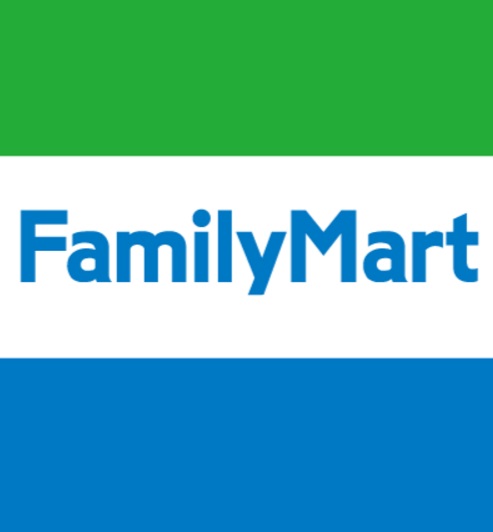 コンビニ　ファミリーマート小禄バイパス店（コンビニ）まで377m
