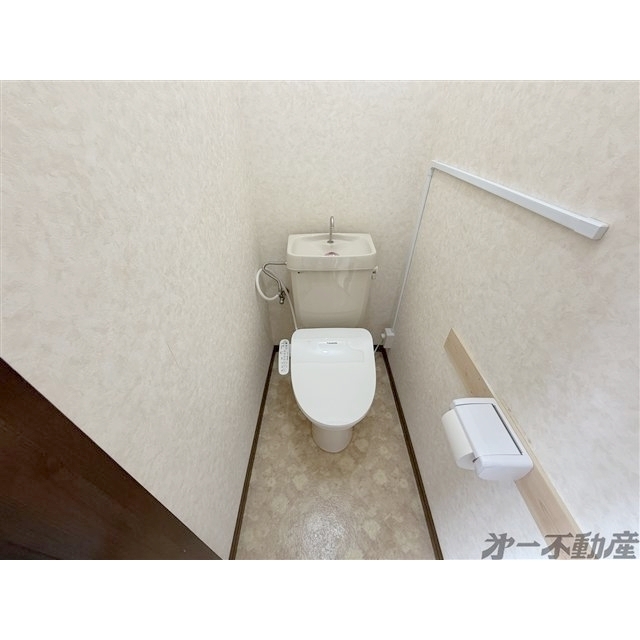 トイレ　トイレ