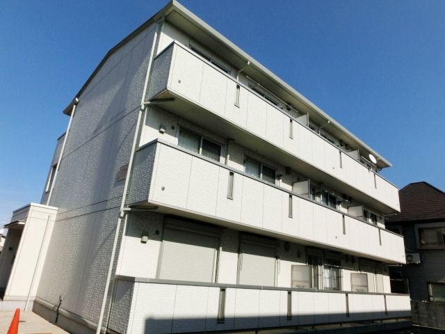 建物外観　人気のハウスメーカー施工。