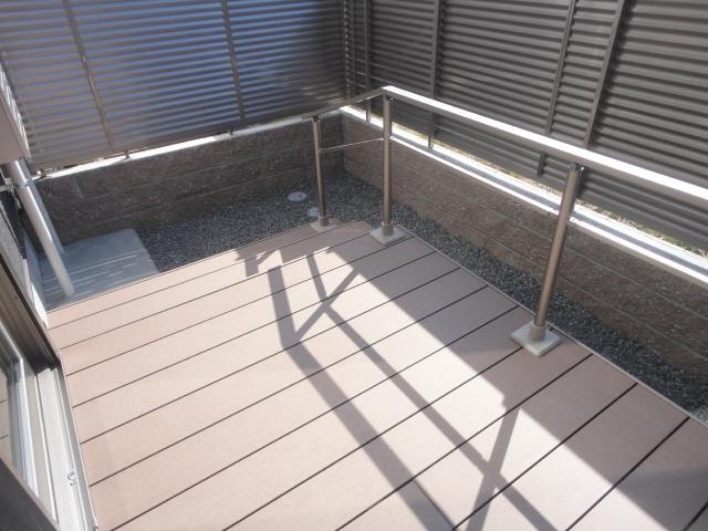 バルコニー　庭