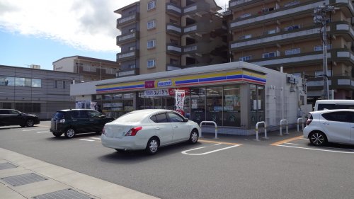 コンビニ　ミニストップ 岡崎矢作南店（コンビニ）まで698m