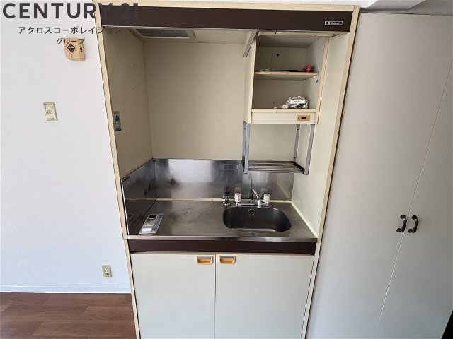 キッチン　収納スペースありのキッチンです！