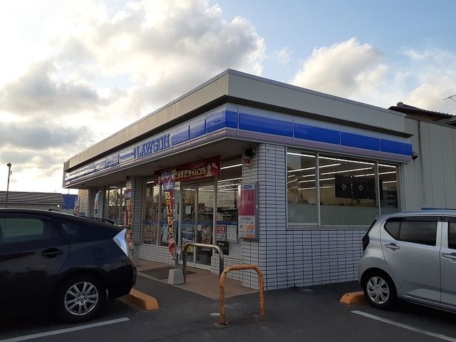 コンビニ　ローソン境港浜ノ町店（コンビニ）まで750m