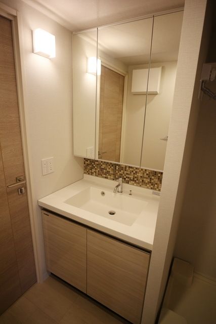 洗面設備　タウンハウジングレジデンス事業部　恵比寿店・赤坂店までお問…