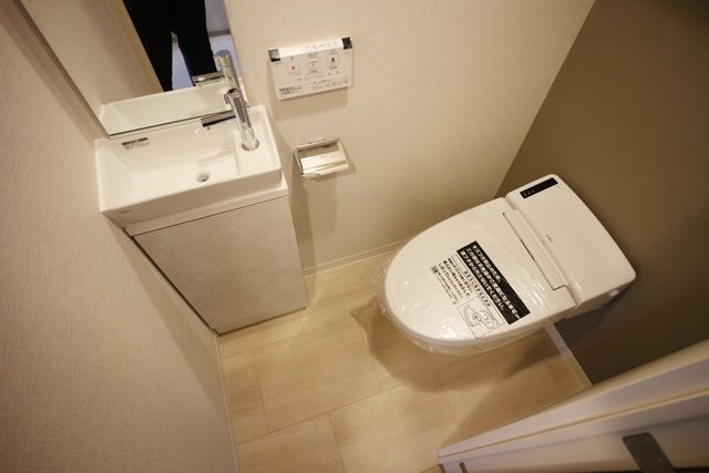 トイレ　タウンハウジングレジデンス事業部　恵比寿店・赤坂店までお問…