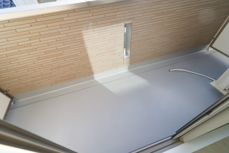 バルコニー　図面と現状に相違がある場合には現状を優先