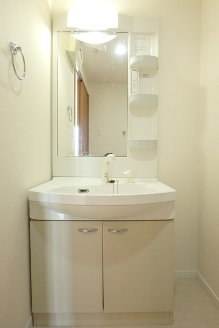 洗面設備　シャワー付洗面化粧台★