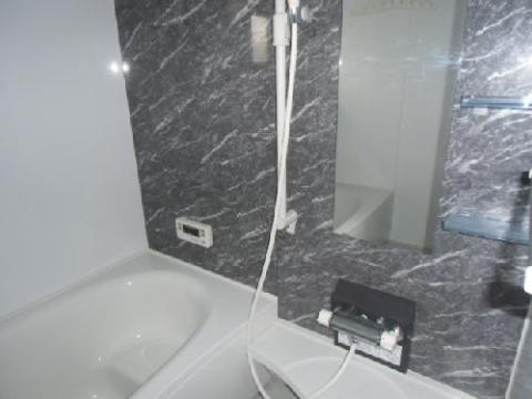 バス・シャワールーム　バス