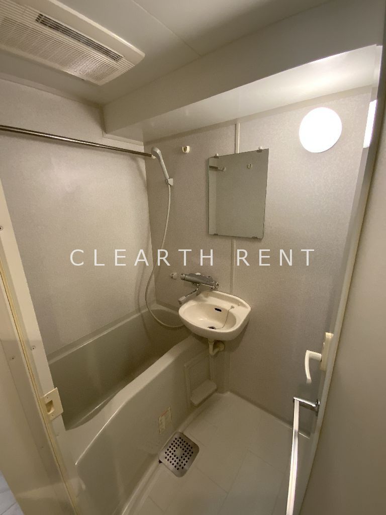 バス・シャワールーム　同タイプ別住戸写真となります。現況と異なる場合がございます。