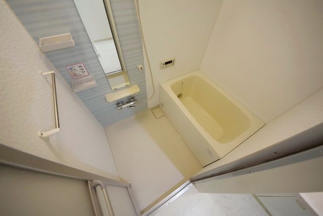 バス・シャワールーム　別部屋参考写真