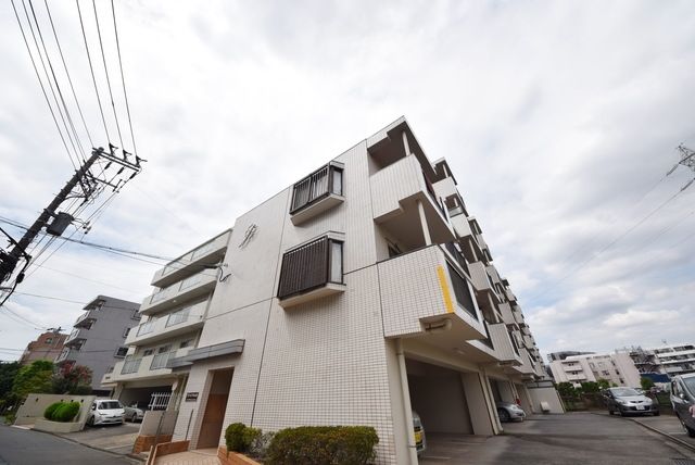 建物外観　タウンハウジング仙川店まで♪