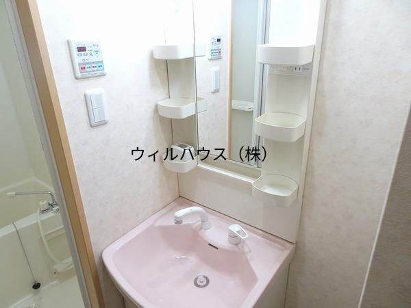 洗面設備　独立洗面台！