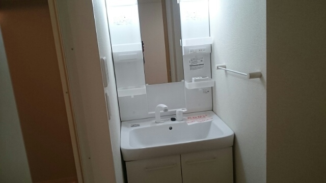 洗面設備　シャンプードレッサー
