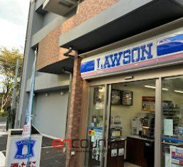 コンビニ　ローソン新板橋駅前店（コンビニ）まで120m