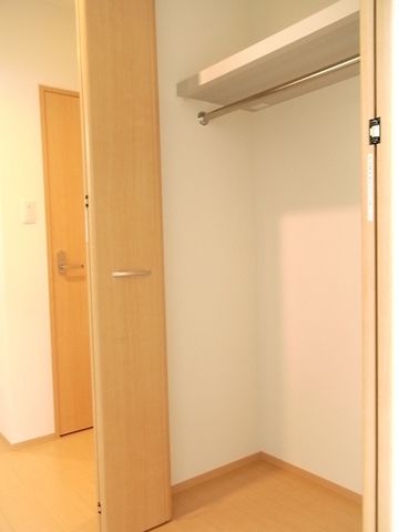 収納　クローゼット