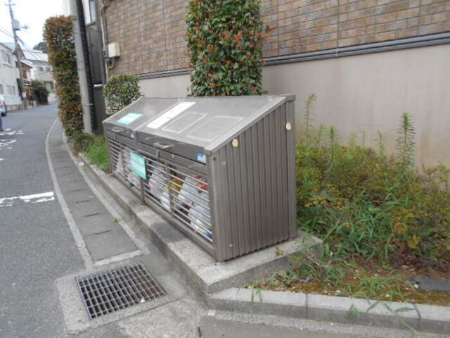 その他共有部分　ゴミ箱