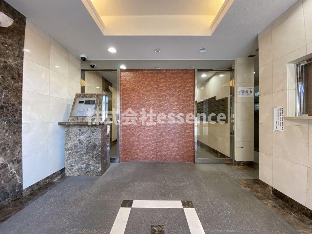 ロビー　弊社ではオンライン対応・現地対応可能です♪