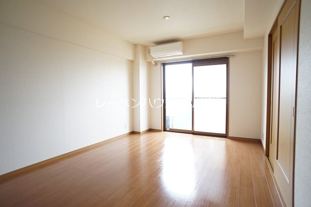 居室・リビング　レーベンハウス桶川店へ　048-787-5511