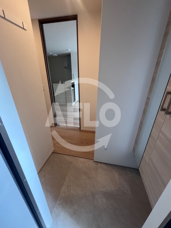 玄関　クラシスト杭全　玄関