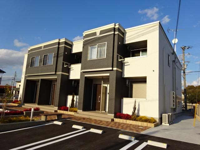 建物外観　外観写真（昼）