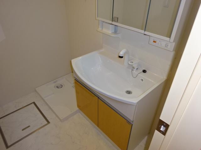 洗面設備　洗髪洗面化粧台