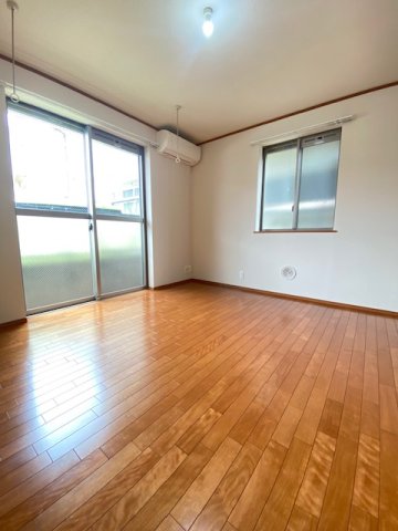 居室・リビング　別部屋参考写真