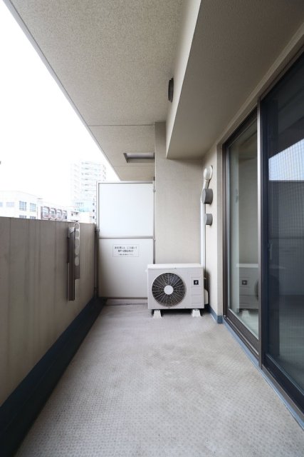 バルコニー　落ち着いた時間を過ごせるバルコニーです