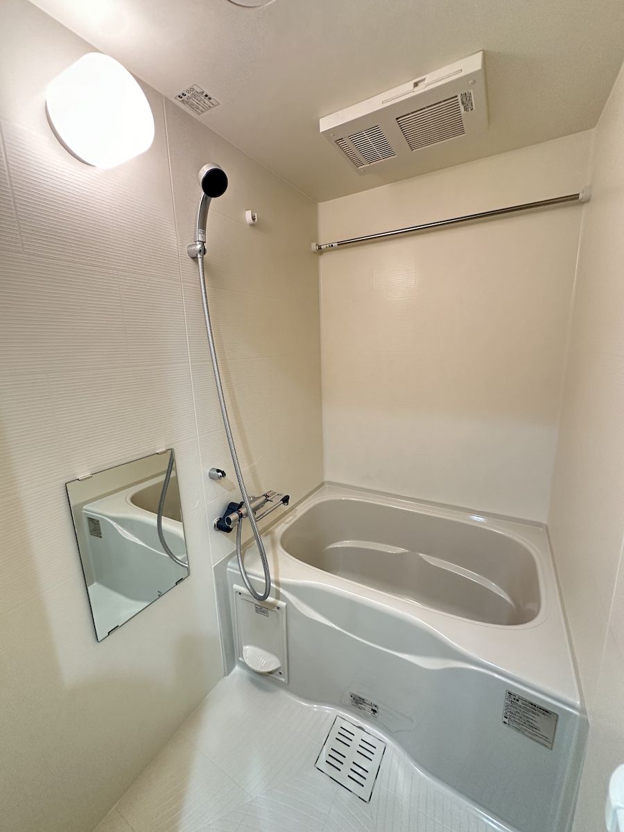 バス・シャワールーム　お風呂です