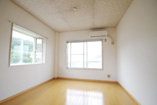 居室・リビング　★タウンハウジング稲田堤店までお問い合わせください★