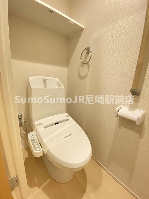 トイレ　ゆったりとした空間のトイレです