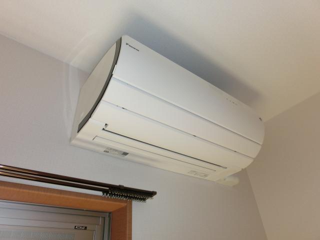 その他設備　エアコン付いてます。