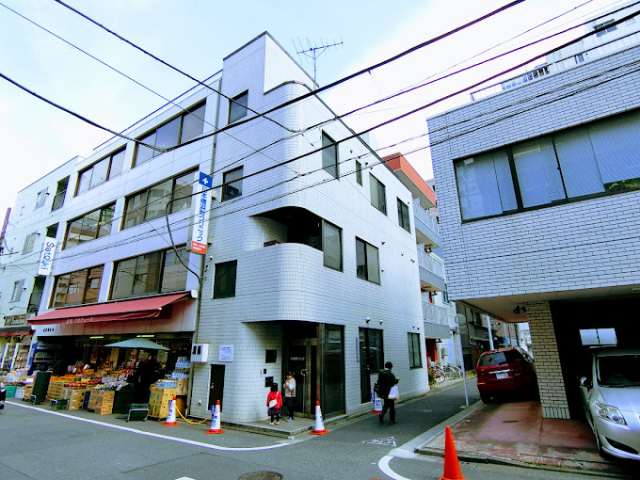 病院　日本橋浜町クリニック（病院）まで242m