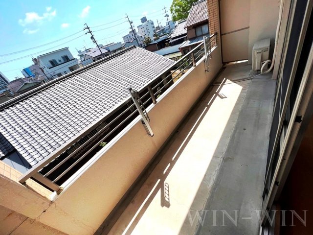 バルコニー　イメージ（同建物内別部屋の写真です）