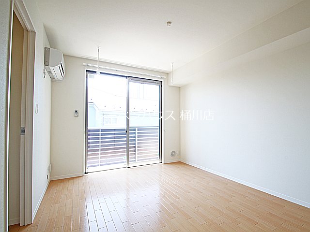 居室・リビング　レーベンハウス桶川店へ　048-787-5511